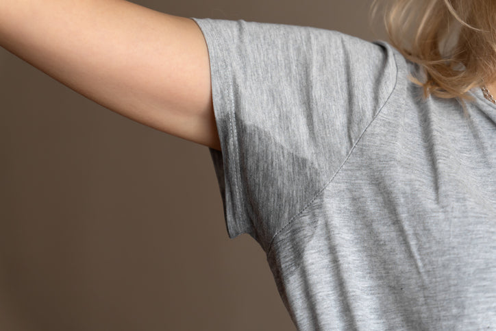 腋下的汗水其實僅佔全身不到1%，局部止汗將該部位汗量降低，臨床表示使用止汗劑未有顯著代償機制。